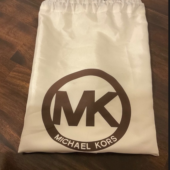 MICHAEL KORS MEDIUM HAMILTON MONO STRIPE JACQUARD BAG - Picture 6 of 6